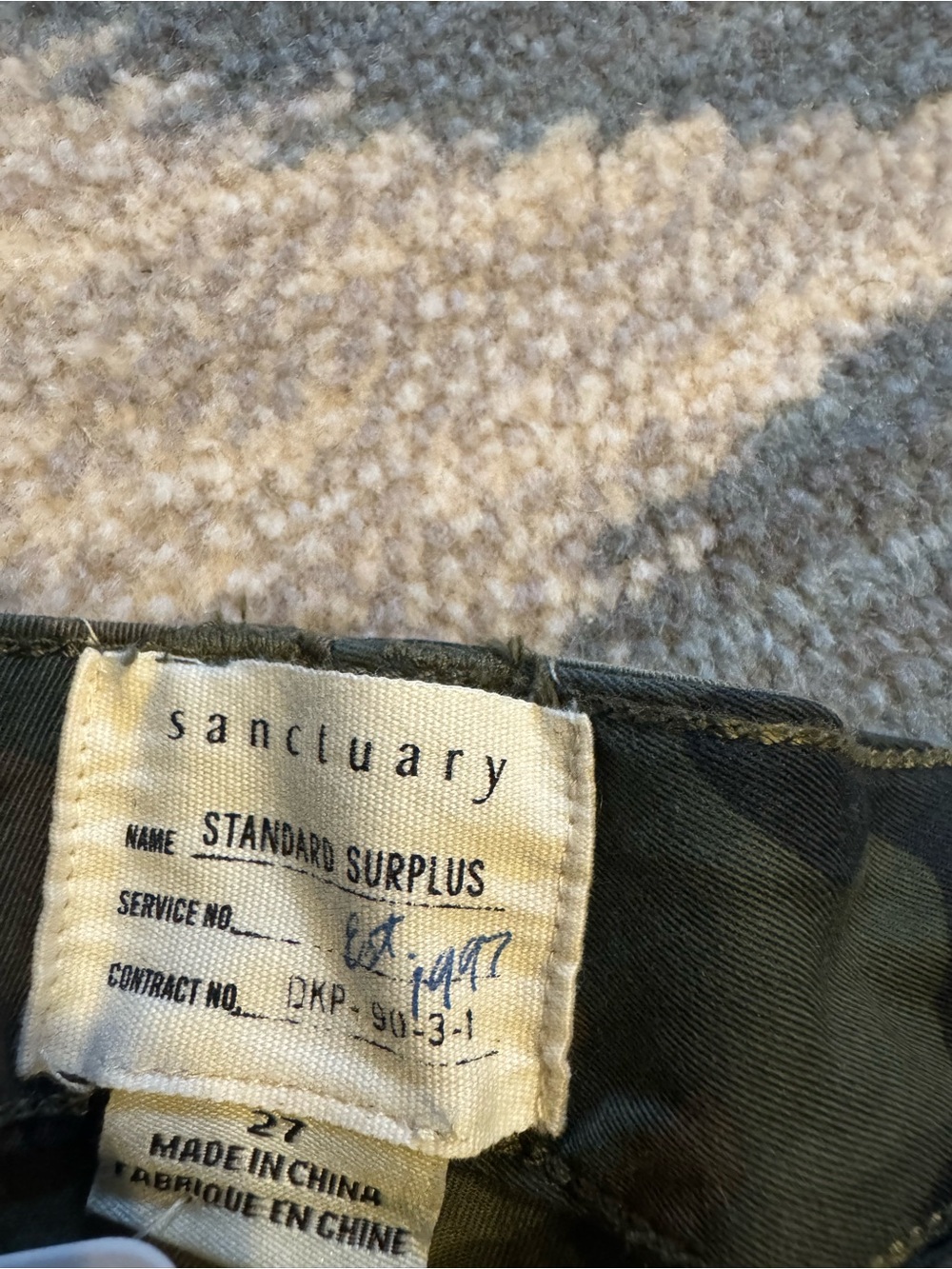 Sanctuary Rebel Camo Cargo Pants Size 27 - Picture 3 of 6